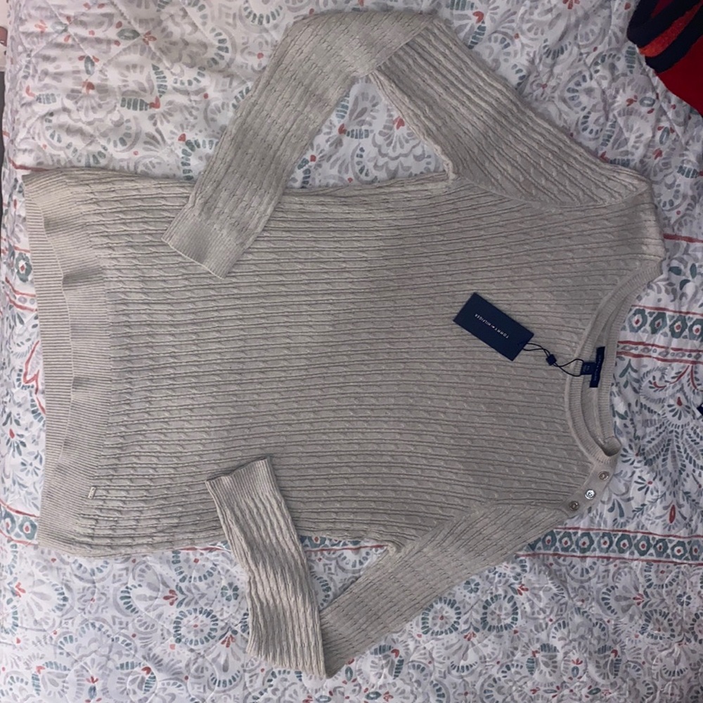 Tommy Hilfiger top